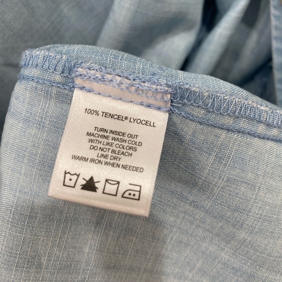 Foxcroft Cici smooth Tencel Lyocell chambray Tunic Shirt size 8 - Picture 6 of 7